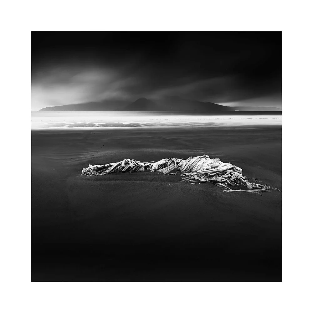 Exploring Artistic Interpretation in Jana Hoffmann's Isle of Eigg Image