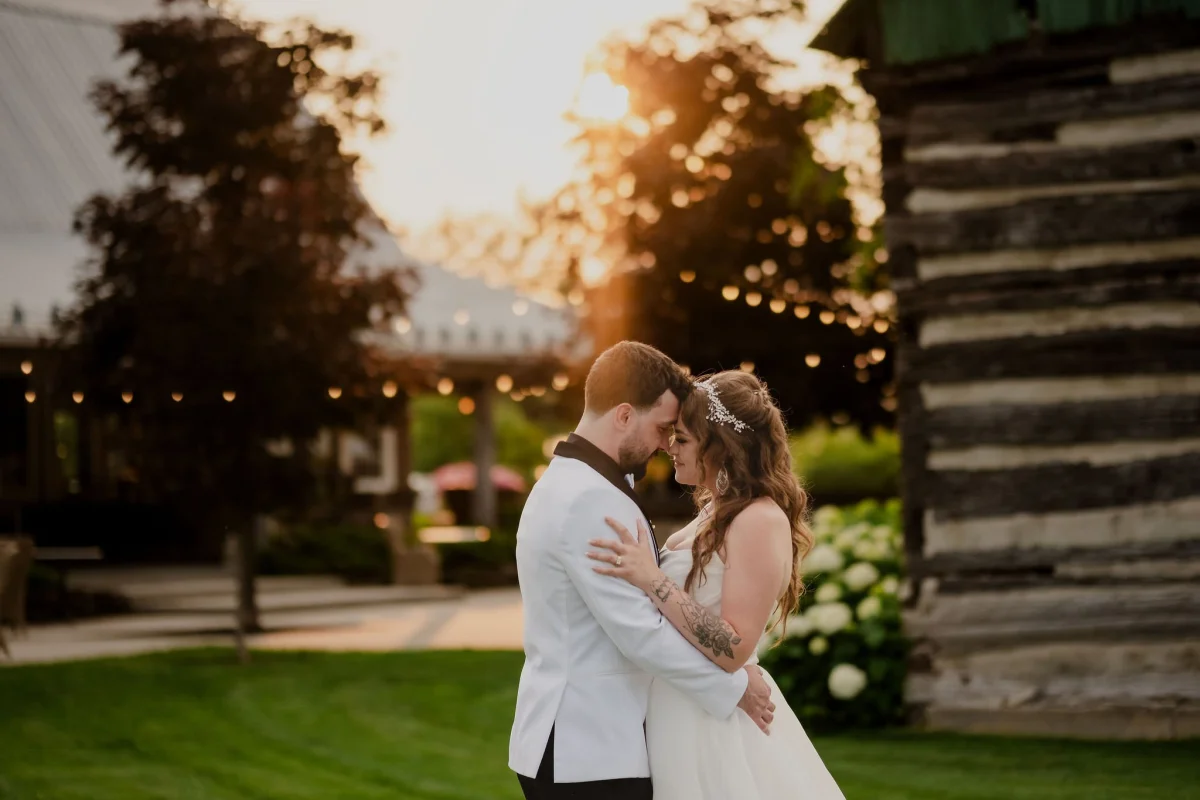 A Summer Wedding at Stonefields Estate