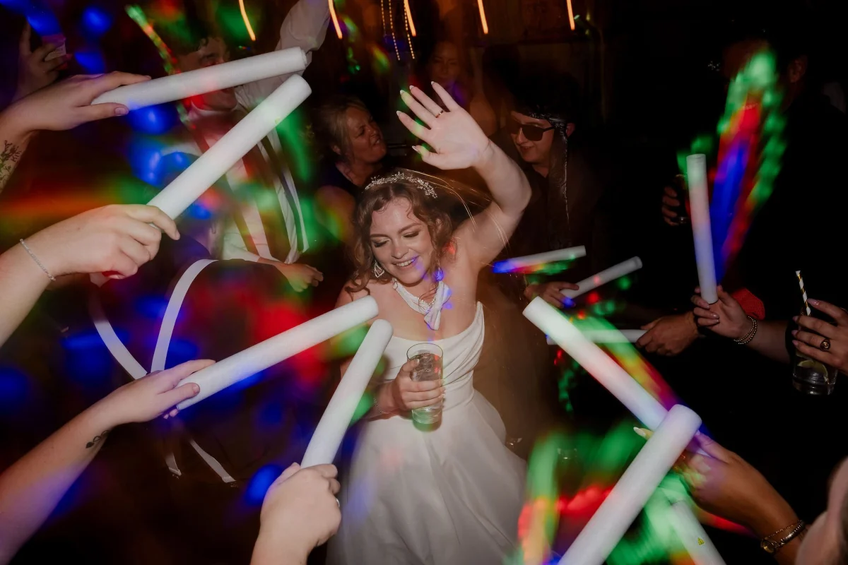 dancing at a stonefields estate wedding