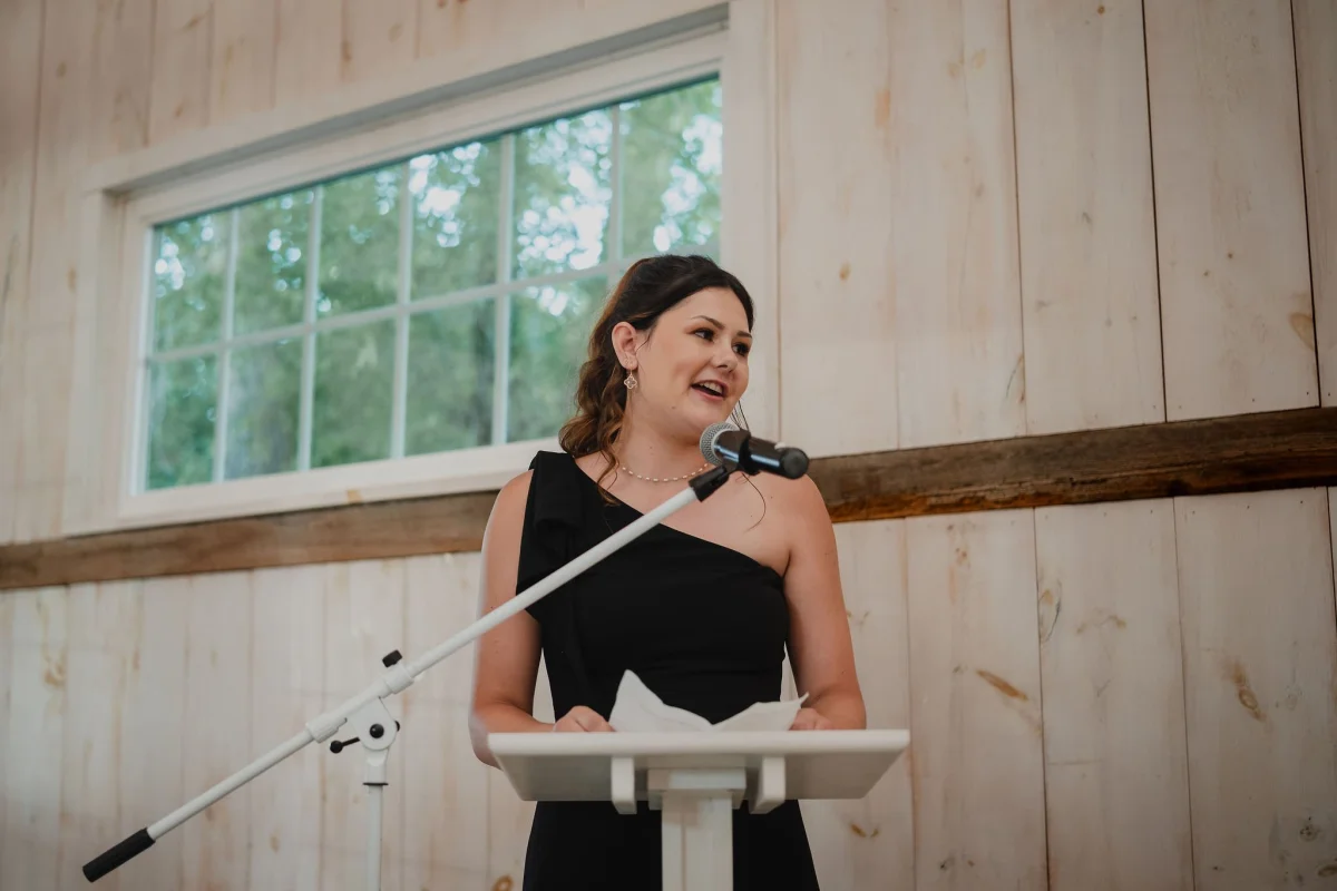 wedding reception photograph at stonefields estate