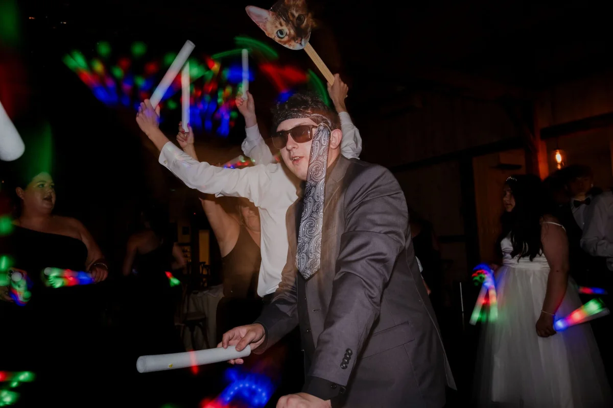 dancing at a stonefields estate wedding