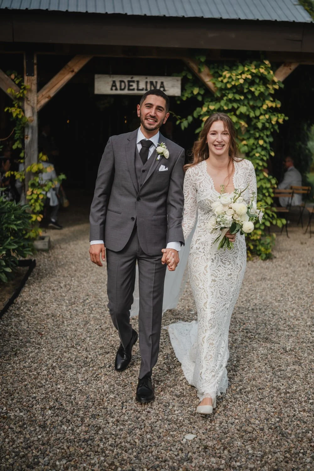 photograph from an Adelina barn wedding ceremony