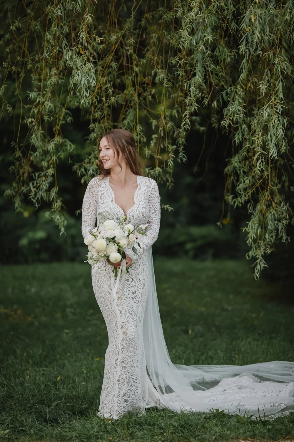 couples portraits at an Adelina barn wedding