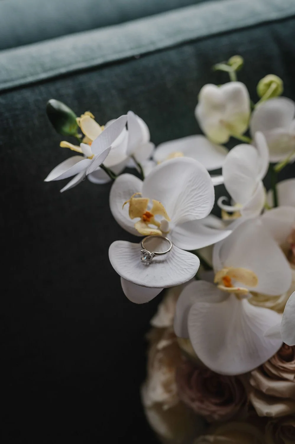 wedding detail photograph inside the chateau laurier