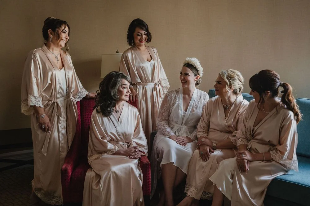 bridesmaids portrait inside the chateau laurier
