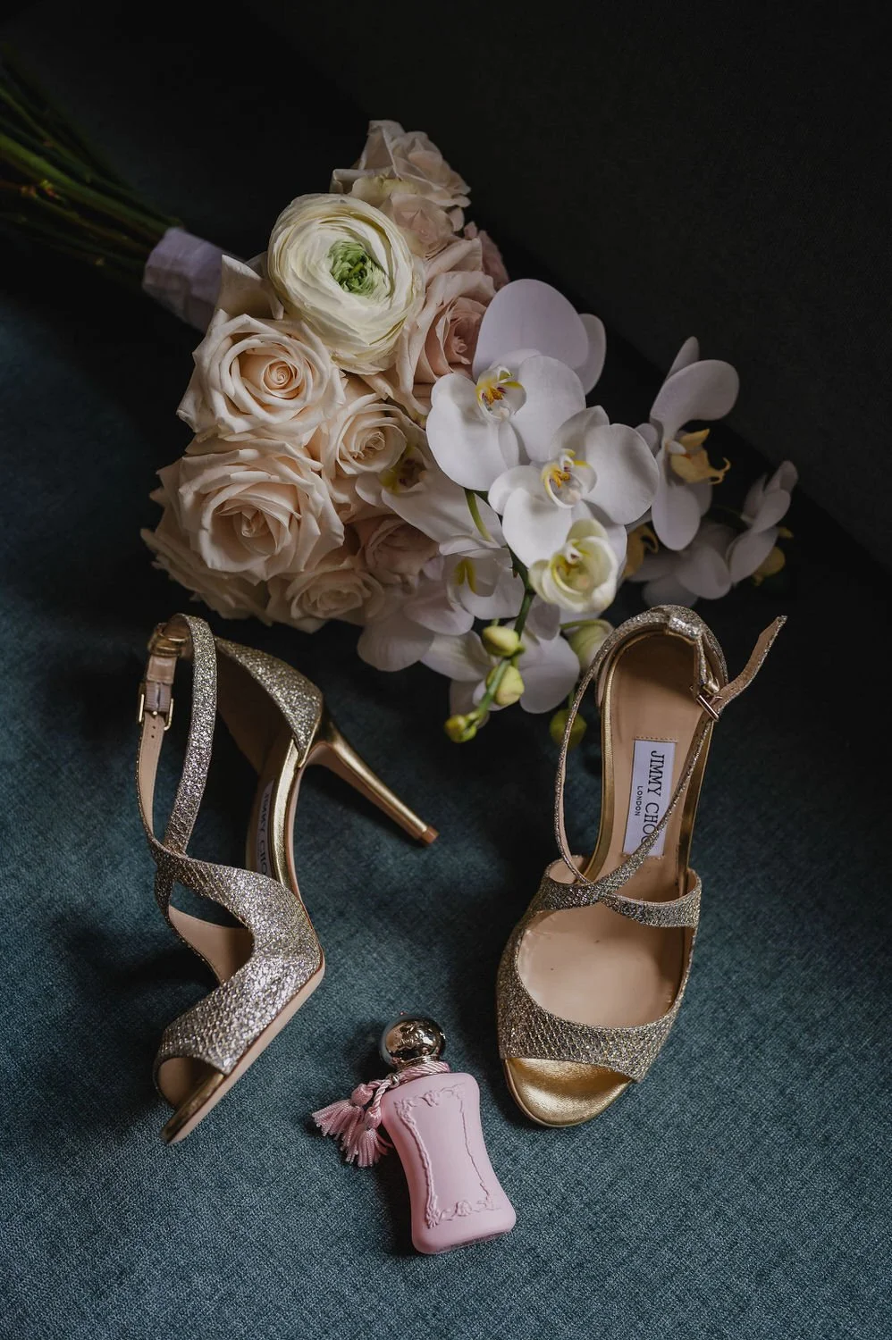 wedding detail photograph inside the chateau laurier