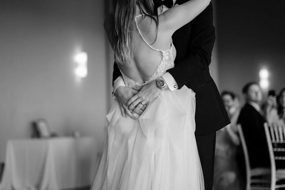 first dance photograph at a le belvedere wedding