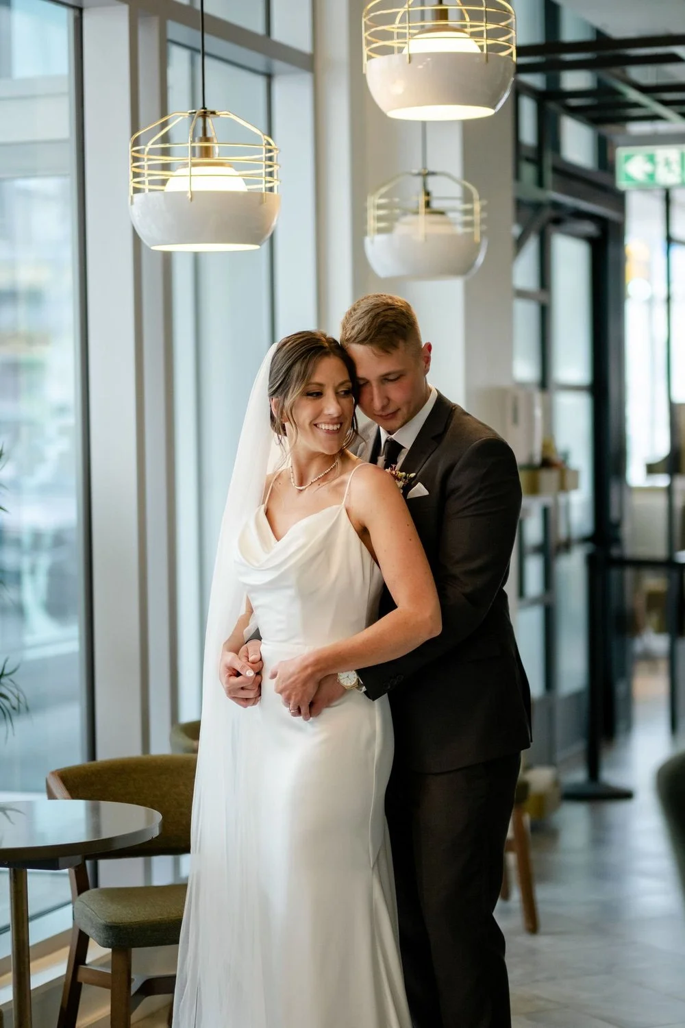 wedding portraits at the andaz hotel in ottawa