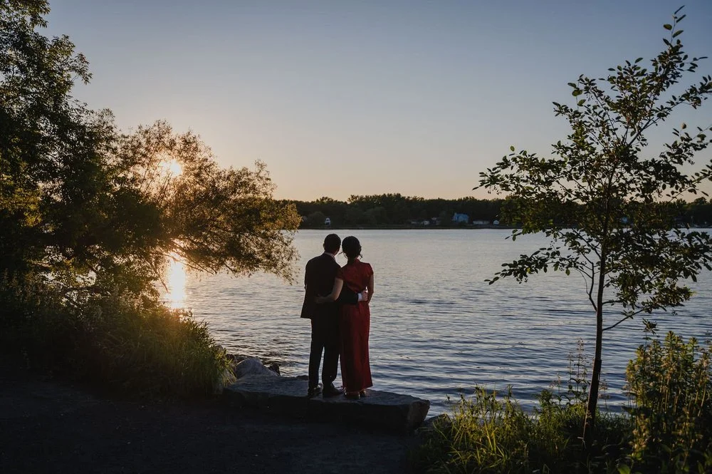 wedding photographs outside the NCC River House at sunset