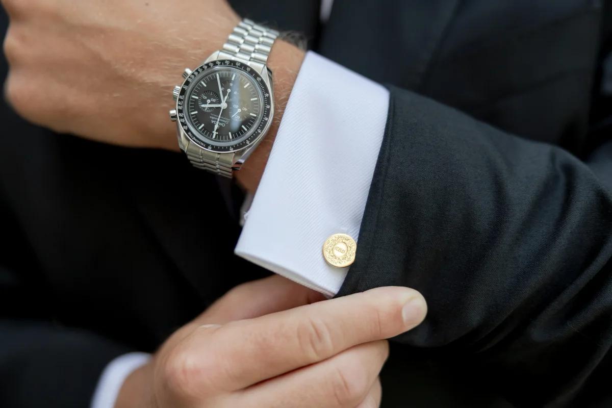 custom-gold-groom-cuff-links
