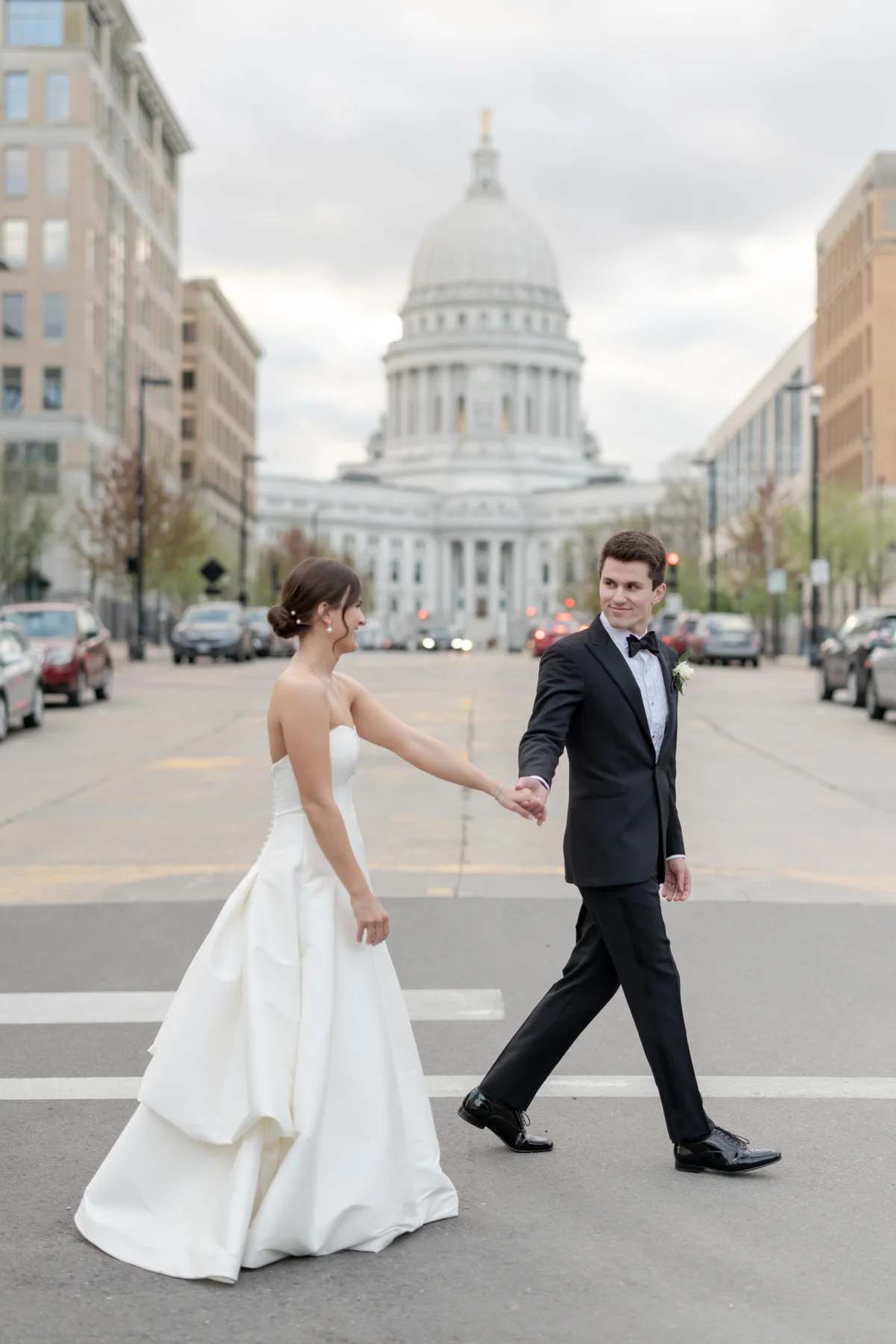 sunset-photos-downtown-madison-wedding