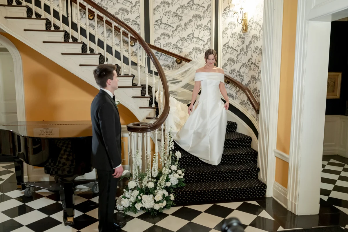 madison-club-black-tie-wedding-bride-groom-first-look